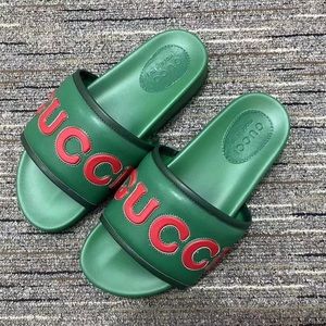 Gucci flip flops women